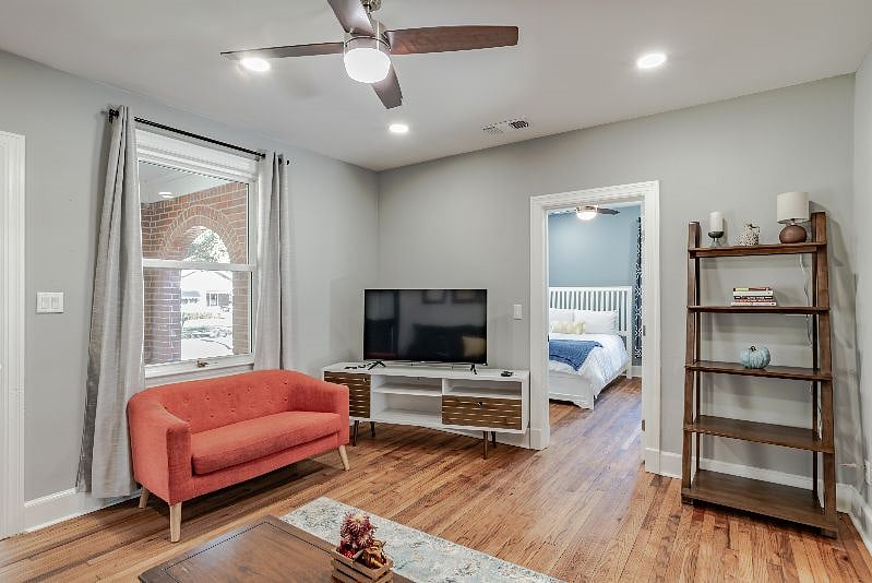 Furnished Finder property 361278_1 photo 14