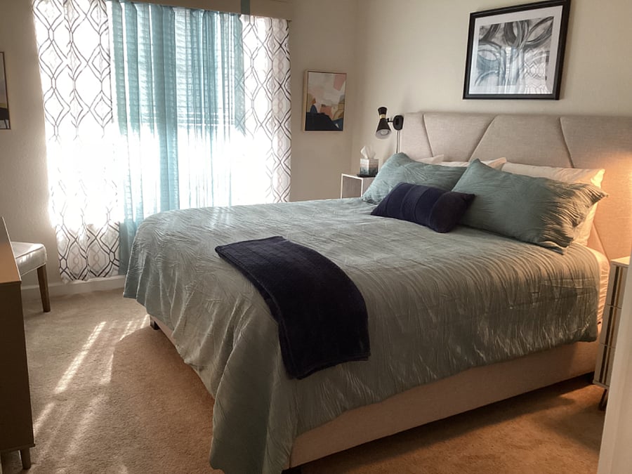 New King Bed