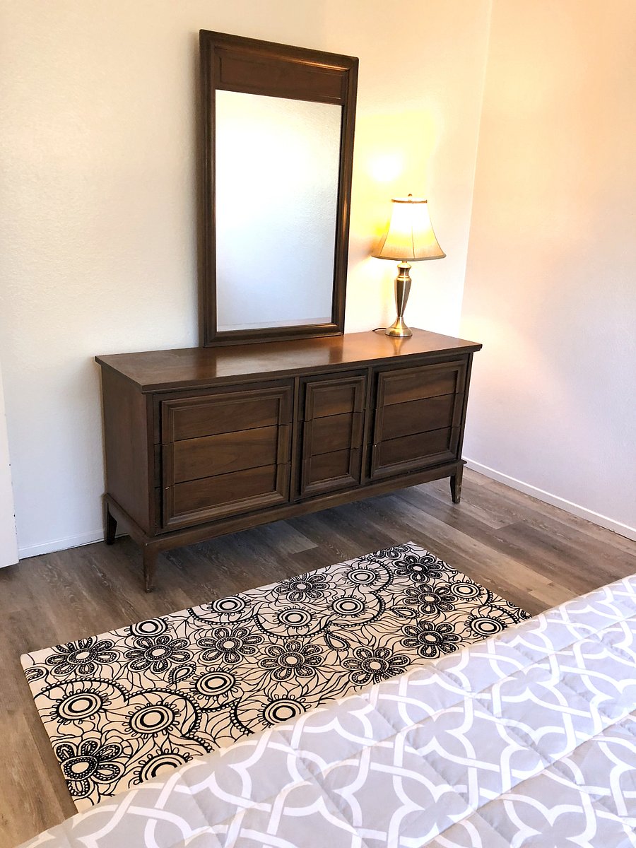 King Bedroom