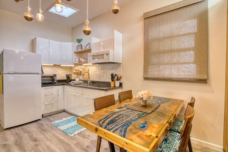 Furnished Finder property 361336_1 photo 3