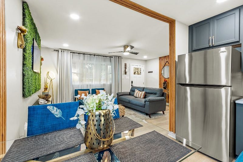 Furnished Finder property 361408_1 photo 16