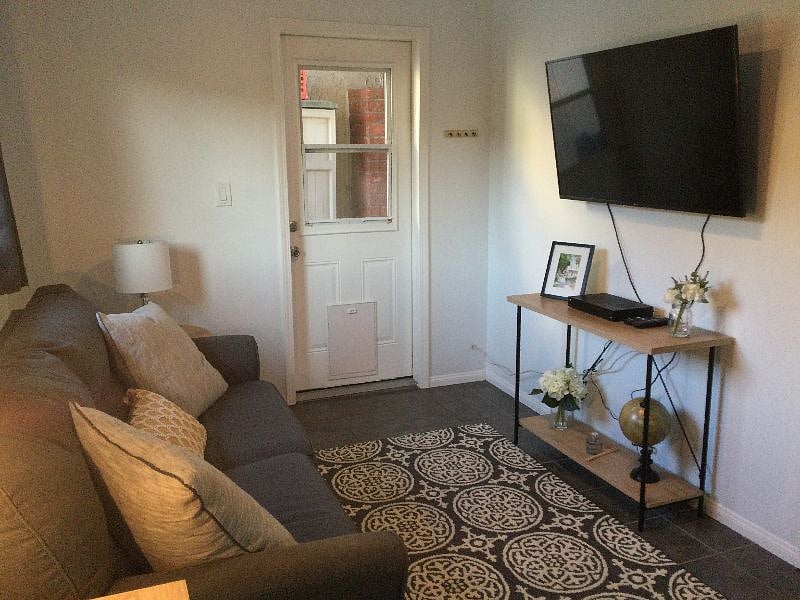 Furnished Finder property 361411_1 photo 3