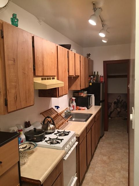 Furnished Finder property 361480_1 photo 4