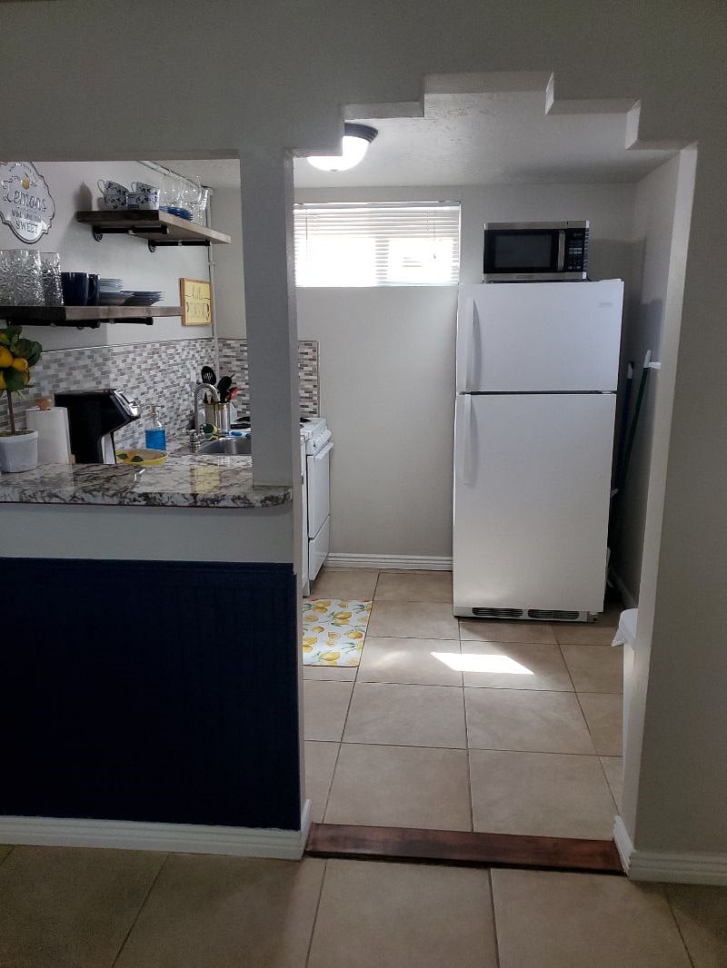 Furnished Finder property 361482_2 photo 6