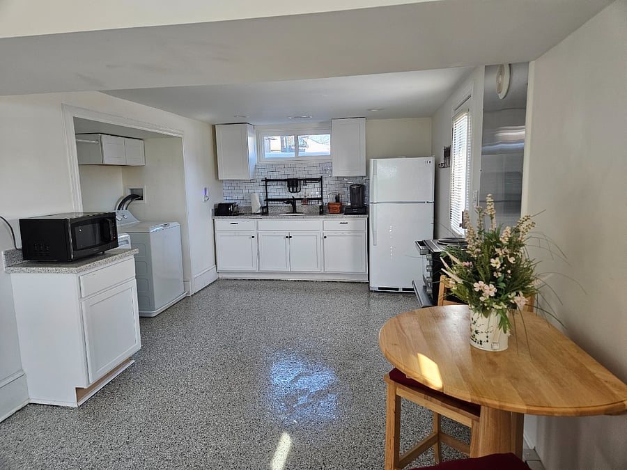 Furnished Finder property 361498_1 photo 12