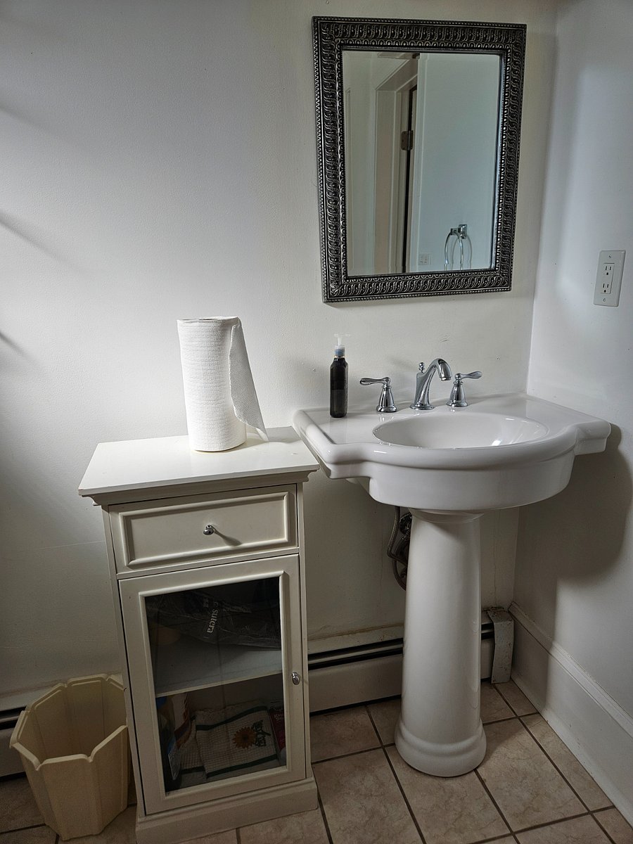 Furnished Finder property 361498_1 photo 24