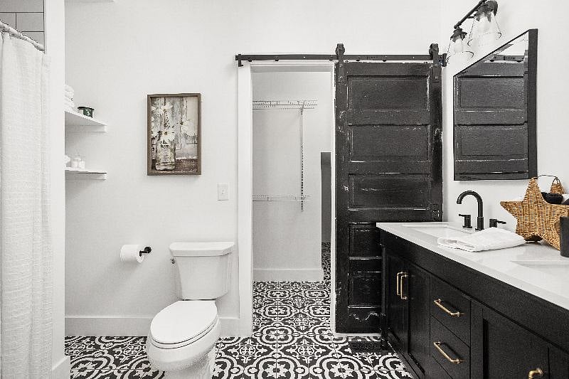 Master ensuite