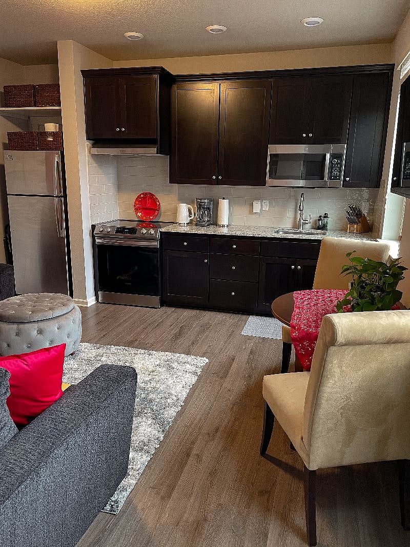 Furnished Finder property 361690_1 photo 3