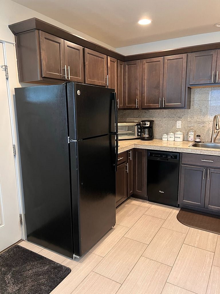 Furnished Finder property 361791_1 photo 13