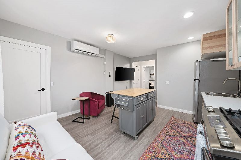Furnished Finder property 361797_1 photo 6