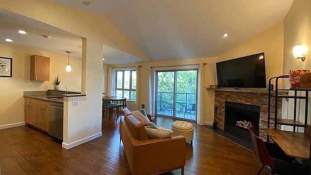 Furnished Finder property 361820_1 photo 3