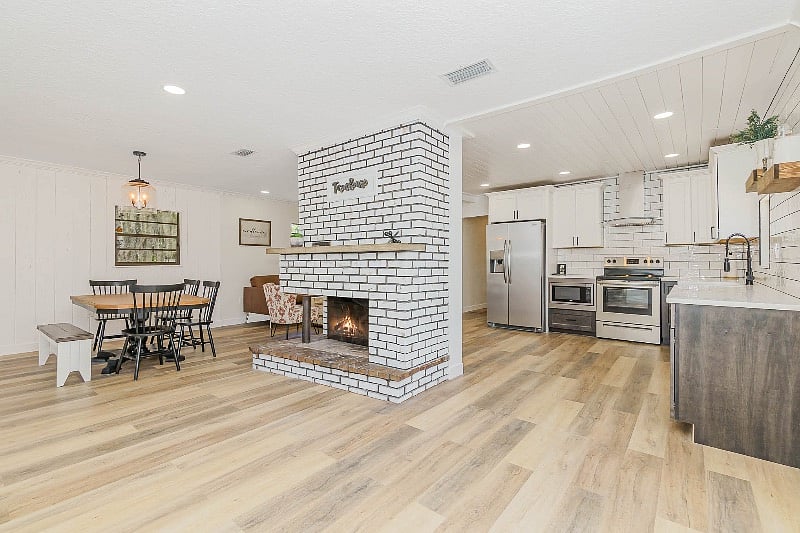 Furnished Finder property 361916_1 photo 2