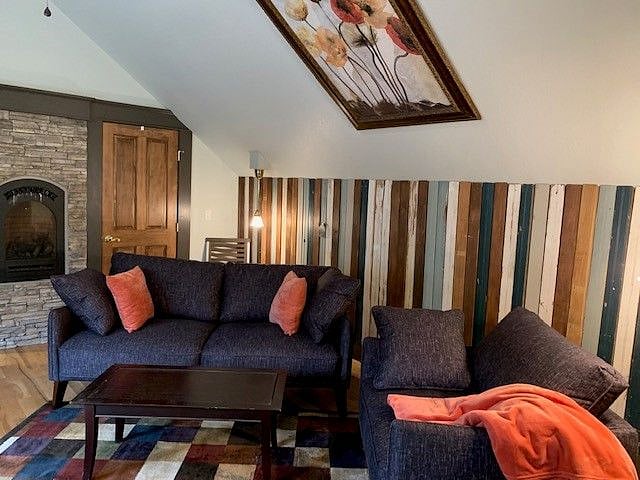 Furnished Finder property 361938_1 photo 10