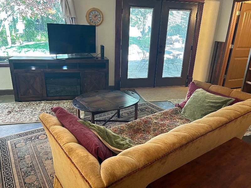 Furnished Finder property 361938_2 photo 13