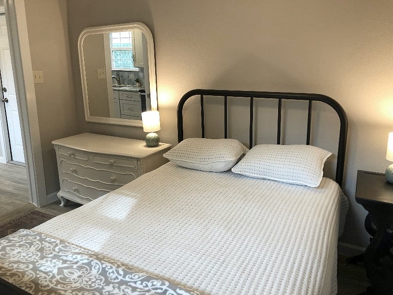 Full-size bed - very comfortable well-protected mattress for a good night's sleep.
