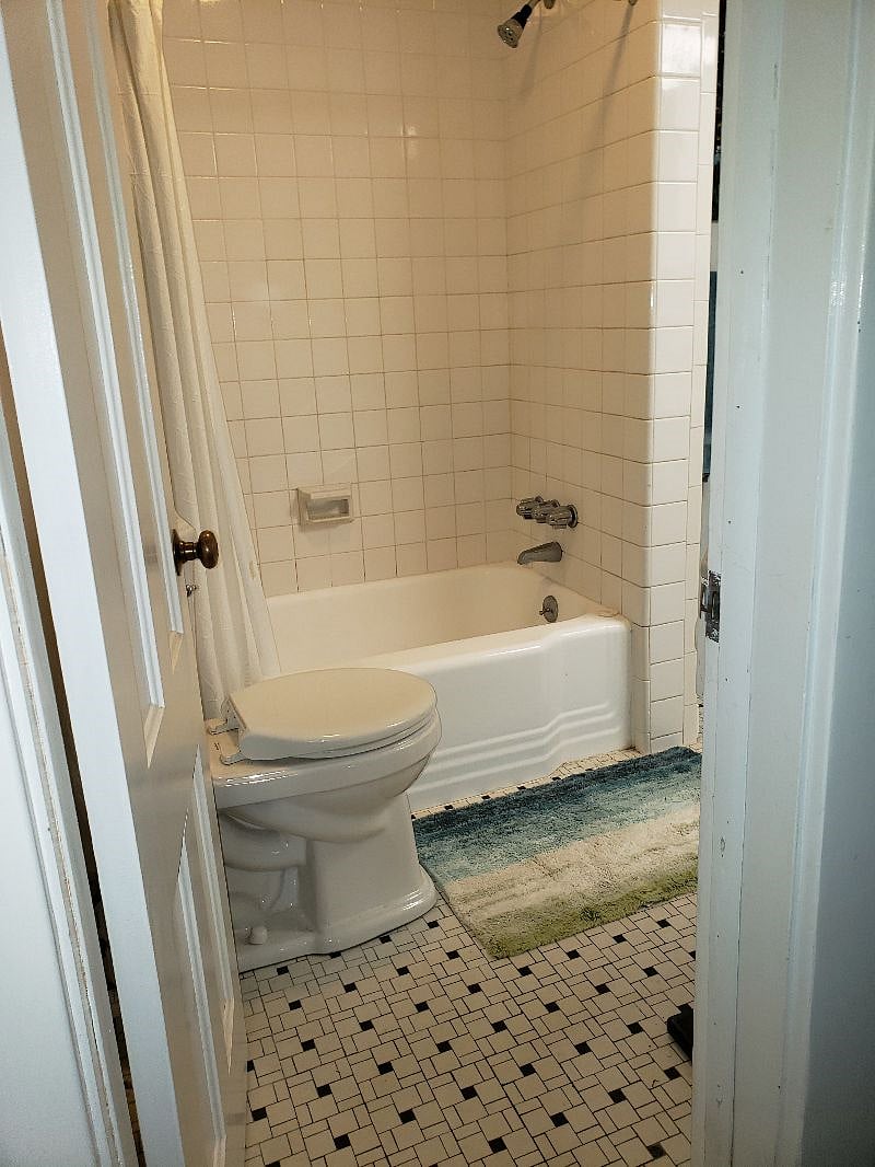 Full bath