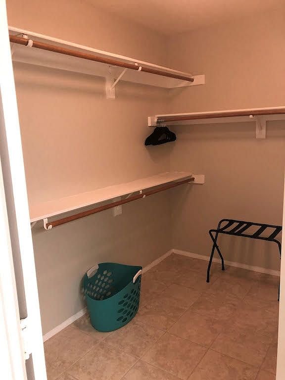 Furnished Finder property 362107_1 photo 9