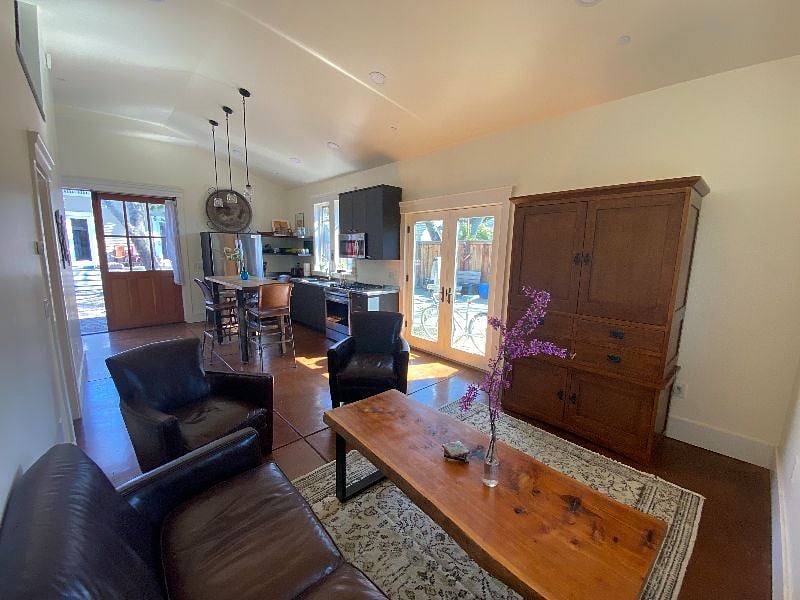 Furnished Finder property 362175_1 photo 5