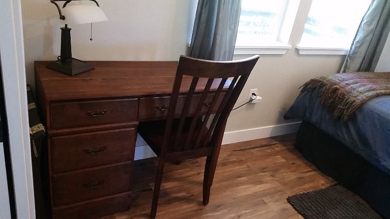 Remote work space in 2nd Bedroom/Flex Room