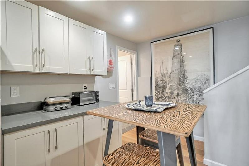 Furnished Finder property 362253_1 photo 22
