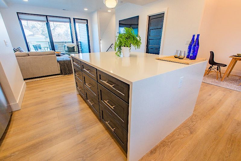 Furnished Finder property 362357_1 photo 40