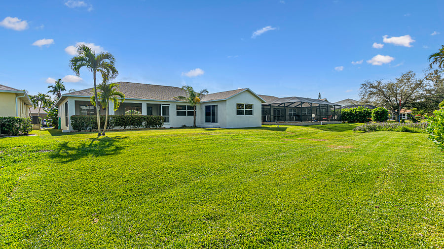 Furnished Finder property 362476_1 photo 44