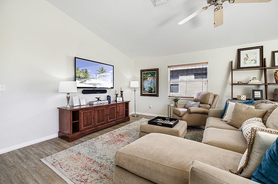Furnished Finder property 362476_1 photo 13