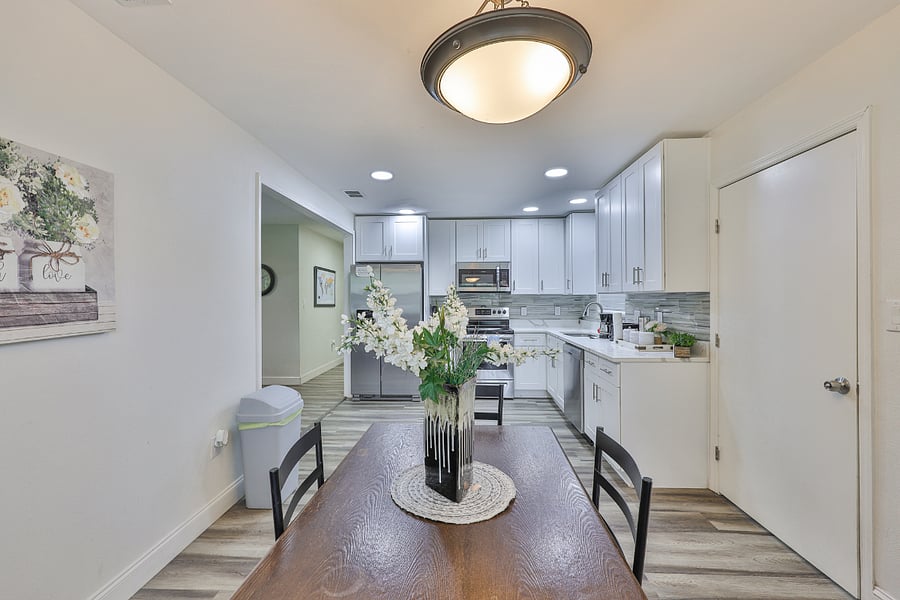 Furnished Finder property 362570_1 photo 17
