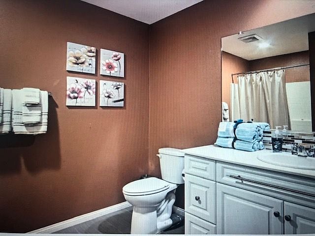 2nd floor bathroom