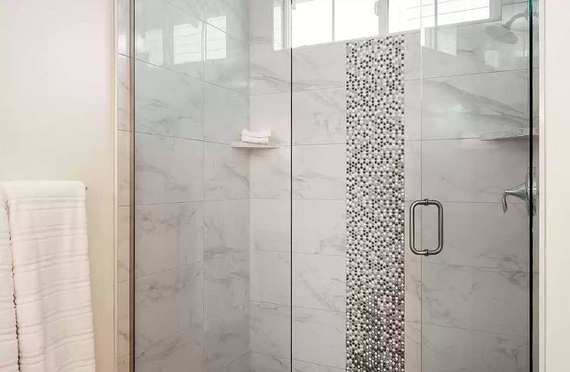 shower in guest bedroom