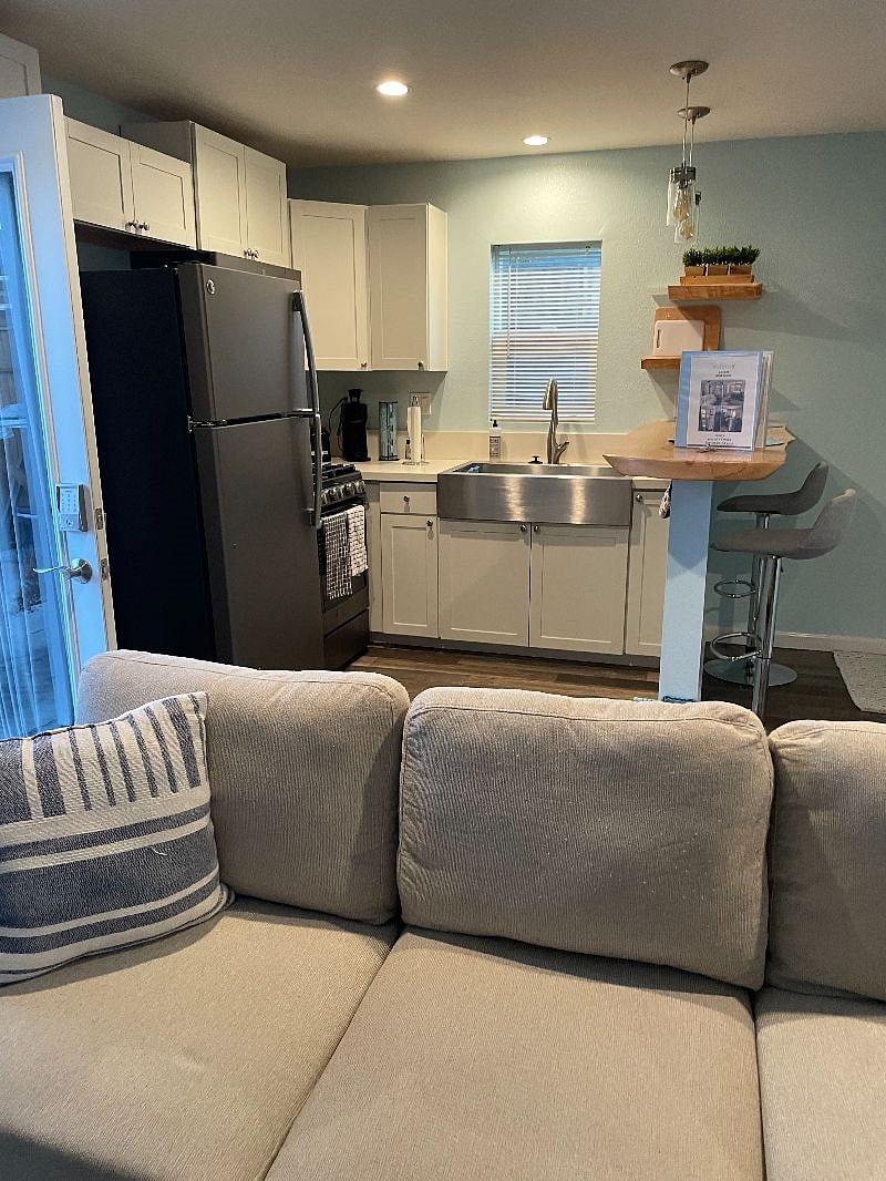 Furnished Finder property 362812_1 photo 23
