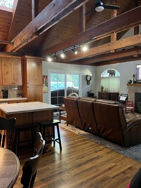 Kitchen living room combo