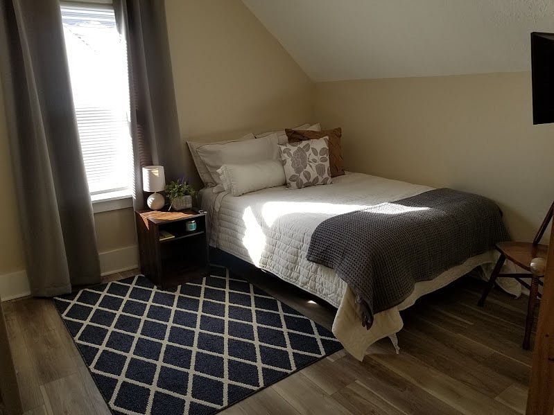 Furnished Finder property 362866_2 photo 1