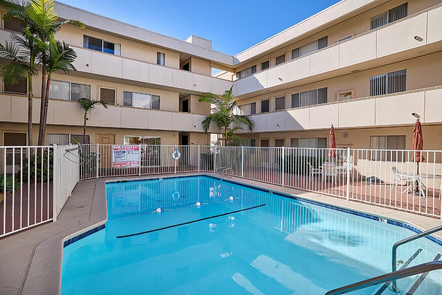 Furnished Finder property 362900_1 photo 11