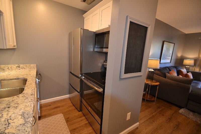 Furnished Finder property 362927_8 photo 7