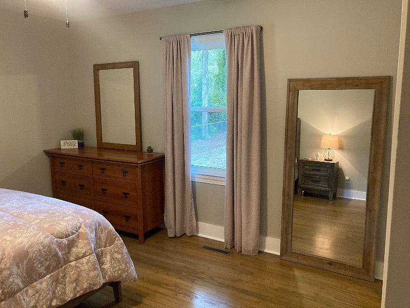 Bedroom #1