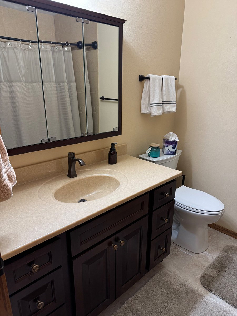 Guest bedroom bathroom.