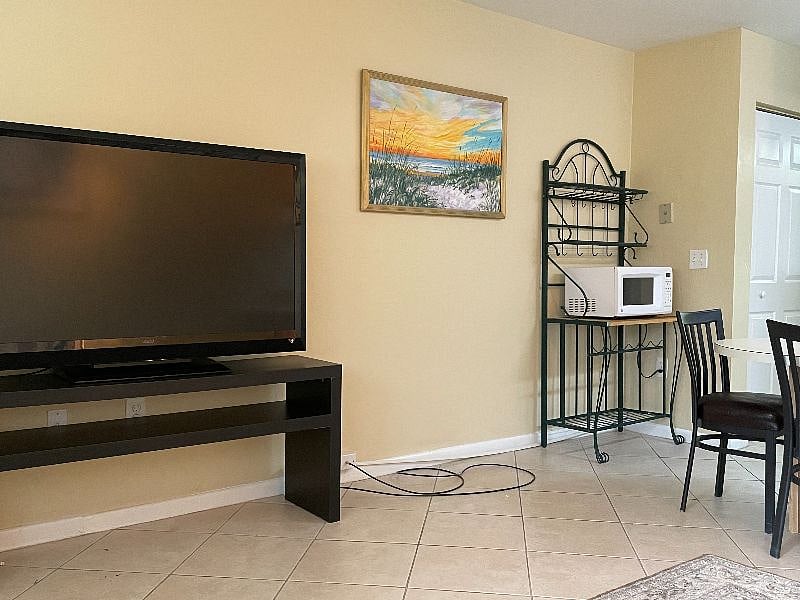 Furnished Finder property 363030_1 photo 3