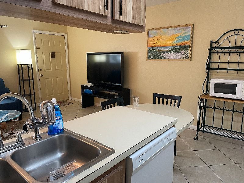 Furnished Finder property 363030_1 photo 6