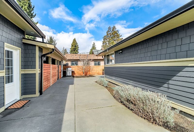 Furnished Finder property 363032_1 photo 15