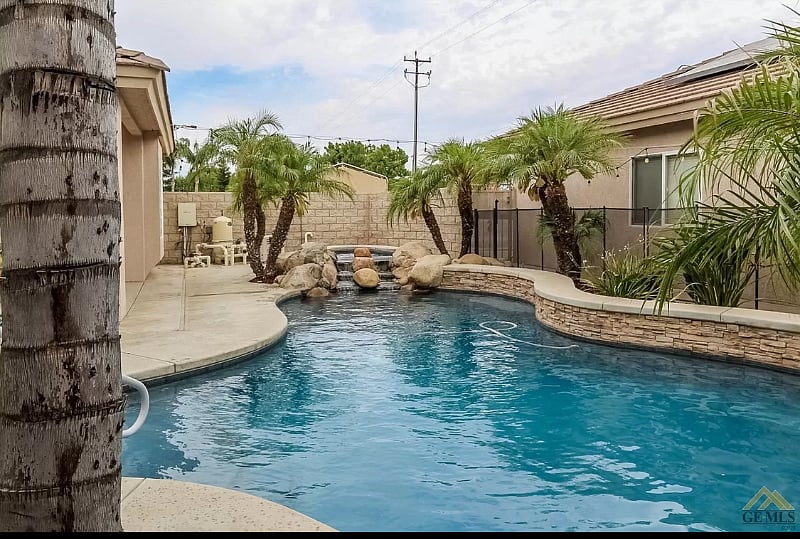 Furnished Finder property 363095_1 photo 6