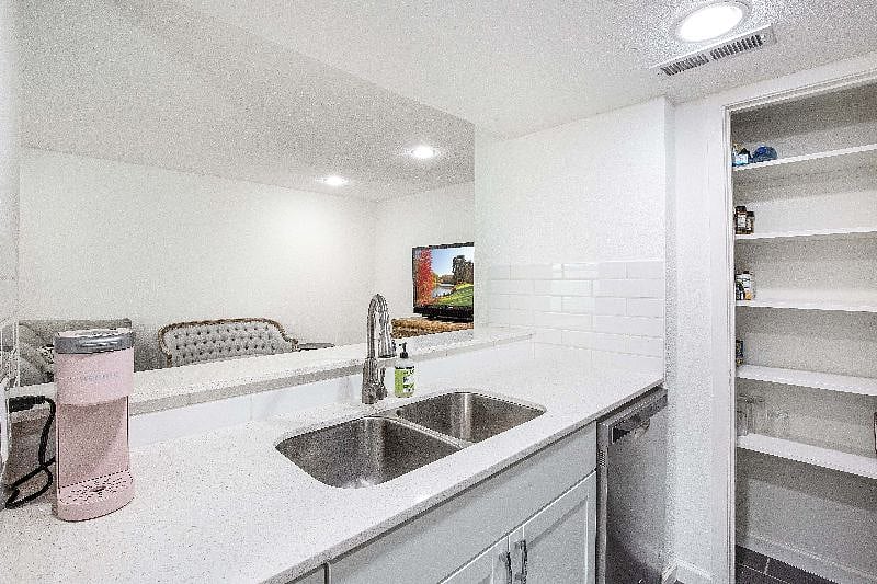 Furnished Finder property 363141_1 photo 10