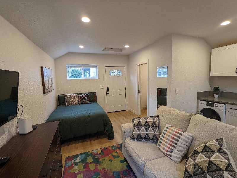 Furnished Finder property 363187_1 photo 7