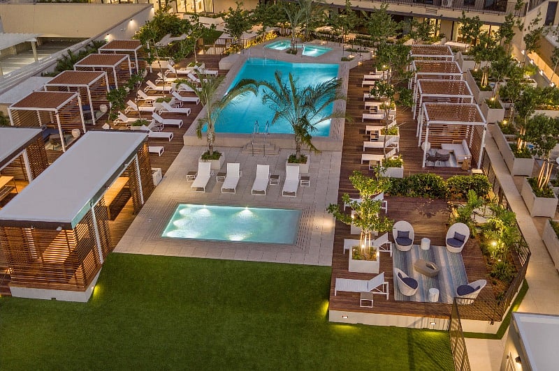 Hot tubs and pool on 8th floor deck.