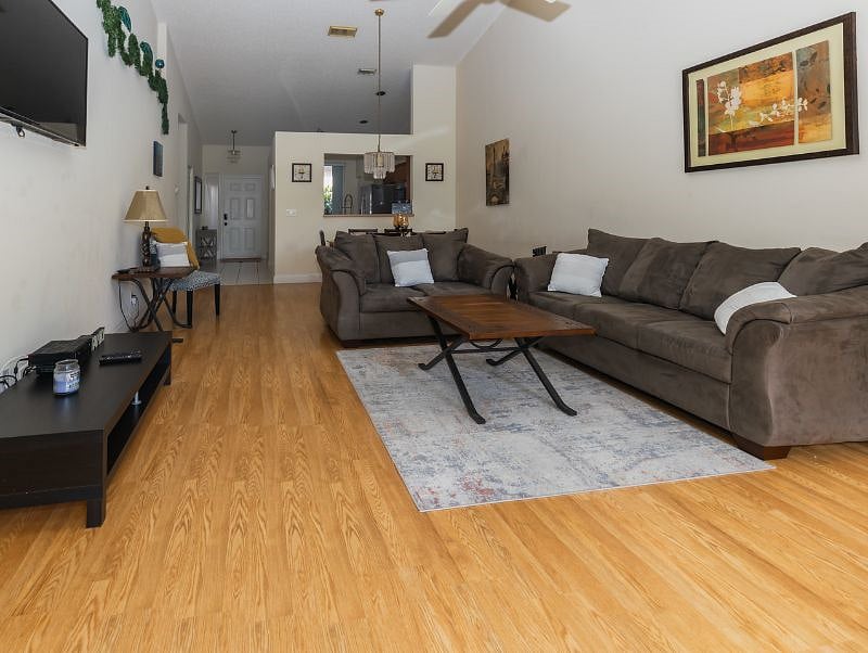 Furnished Finder property 363235_1 photo 3