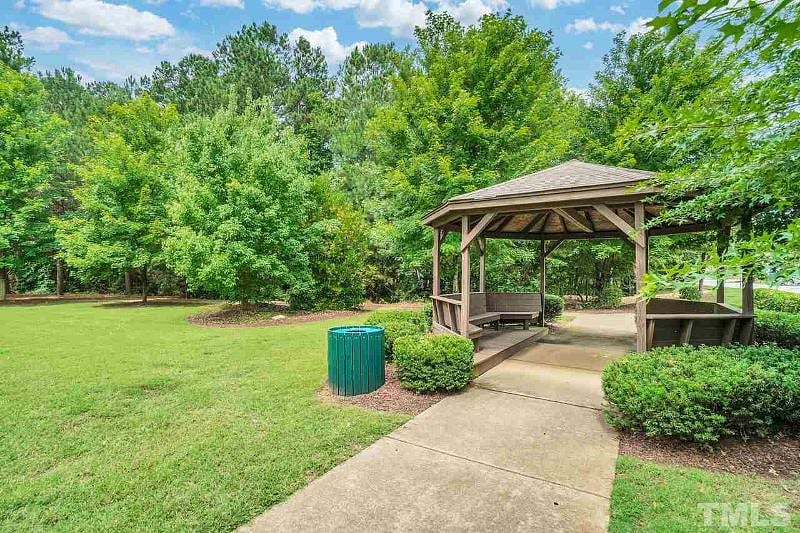 Furnished Finder property 363391_2 photo 3