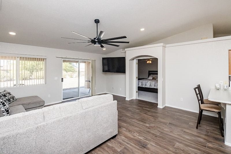 Furnished Finder property 363395_1 photo 5