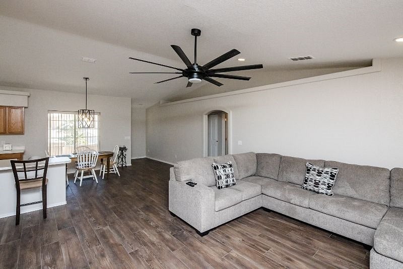Furnished Finder property 363395_1 photo 7