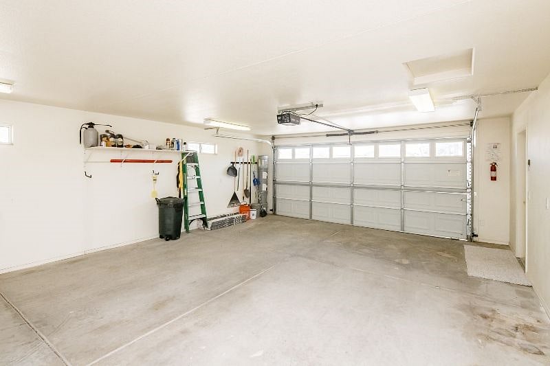 2 Car garage