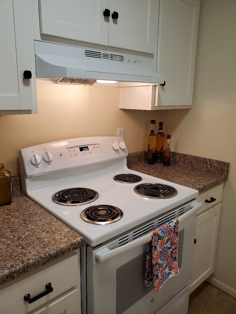 Furnished Finder property 363528_1 photo 17